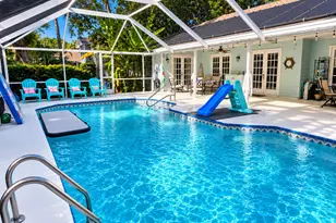 129 38th Ct, Vero Beach, FL 32968 - Photo 2