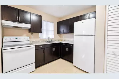 416 Lakeside Drive #129, Margate, FL 33063 - Photo 4