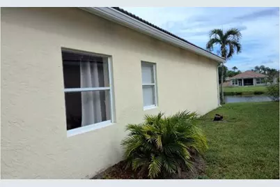 8600 Pine Cay, West Palm Beach, FL 33411 - Photo 2
