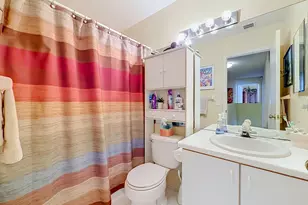13 Swallow Dr, Boynton Beach, FL 33436 - Photo 28