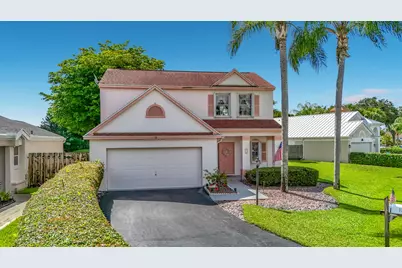 13 Swallow Drive, Boynton Beach, FL 33436 - Photo 2