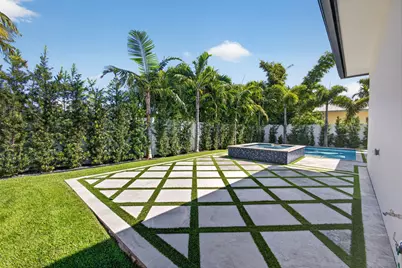 131 Edwards Lane, Palm Beach Shores, FL 33404 - Photo 58