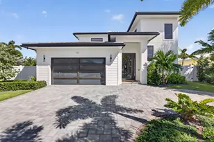 131 Edwards Ln, Palm Beach Shores, FL 33404 - Photo 1