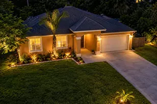 7907 Winter Garden Pkwy, Fort Pierce, FL 34951 - Photo 2