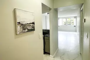 1333 E Hallandale Beach Blvd, Hallandale Beach, FL 33009 - Photo 4