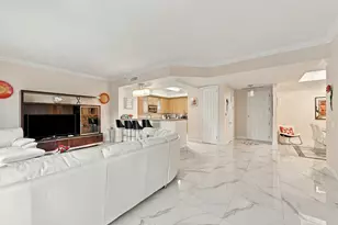 2601 NE 14th Ave, Wilton Manors, FL 33334 - Photo 14