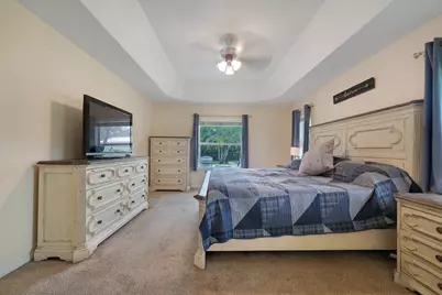 16395 E Hialeah Drive E, The Acreage, FL 33470 - Photo 22