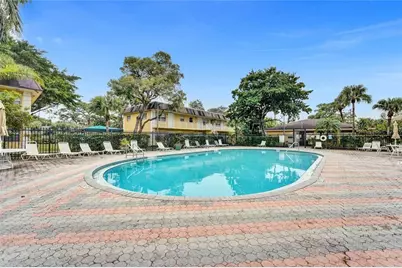 5186 NE 6th Avenue #719, Oakland Park, FL 33334 - Photo 14