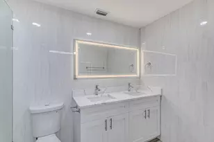 1240 Summit Pl Cir, West Palm Beach, FL 33415 - Photo 12