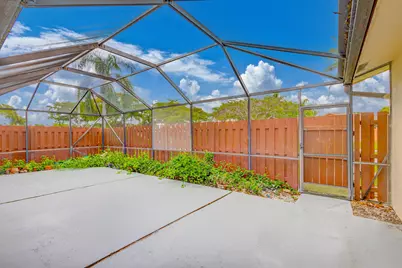 1240 Summit Place Circle #D, West Palm Beach, FL 33415 - Photo 18