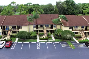 4691 Lucerne Lakes Blvd E, Lake Worth, FL 33467 - Photo 1