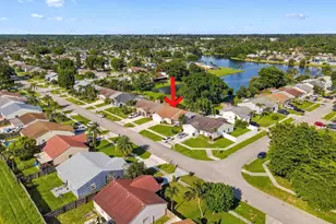 5215 W Canal Circle, Lake Worth, FL 33467 - Photo 2