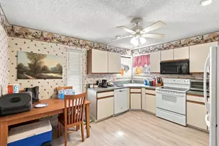5215 W Canal Circle, Lake Worth, FL 33467 - Photo 14
