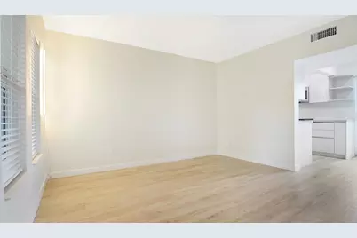 701 S Royal Poinciana Boulevard #13, Miami Springs, FL 33166 - Photo 10