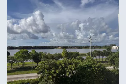 115 Lake Emerald Drive #410, Oakland Park, FL 33309 - Photo 6