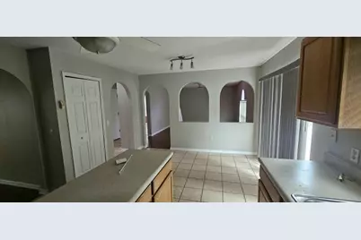523 Stonewall Avenue, Haines City, FL 33844 - Photo 10