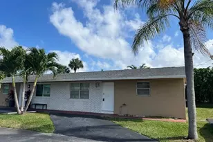 2712 Peer Ln, Delray Beach, FL 33445 - Photo 2