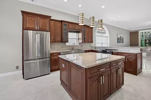 5351 Ventura Dr, Delray Beach, FL 33484 - Photo 4