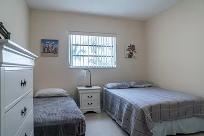 424 N Riverside Drive #206, Pompano Beach, FL 33062 - Photo 8
