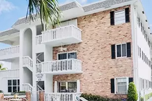 424 N Riverside Dr, Pompano Beach, FL 33062 - Photo 1