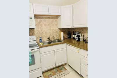 424 N Riverside Drive #206, Pompano Beach, FL 33062 - Photo 4