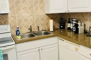 424 N Riverside Dr, Pompano Beach, FL 33062 - Photo 4