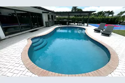 5125 Woodland Lakes Drive, Palm Beach Gardens, FL 33418 - Photo 22