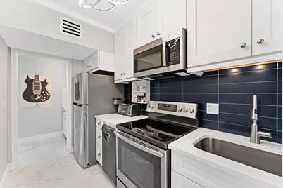 990 Casuarina Road #4, Delray Beach, FL 33483 - Photo 24