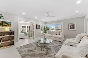 990 Casuarina Rd, Delray Beach, FL 33483 - Photo 8