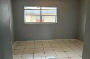 20 SW 108th Ave, Sweetwater, FL 33174 - Photo 12