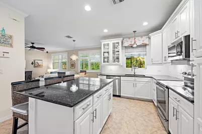 4673 Mediterranean Circle, Palm Beach Gardens, FL 33418 - Photo 8