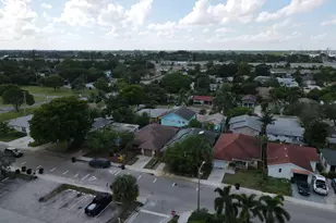 703 S A Street S, Lake Worth Beach, FL 33460 - Photo 34