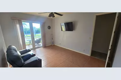 204 Mariner Bay Boulevard, Fort Pierce, FL 34949 - Photo 10