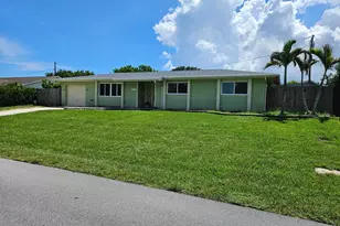 1590 NE 23rd Terrace, Jensen Beach, FL 34957 - Photo 2