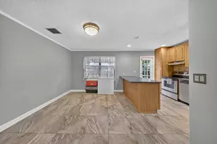 9811 SW 57th St, Cooper City, FL 33328 - Photo 6