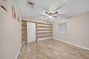 9811 SW 57th St, Cooper City, FL 33328 - Photo 14