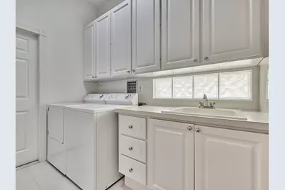 8701 Oldham Way, West Palm Beach, FL 33412 - Photo 18