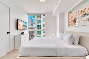 227 NE 2nd St, Miami, FL 33132 - Photo 18