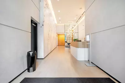 227 NE 2nd Street #2801, Miami, FL 33132 - Photo 4