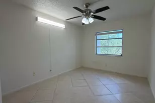 610 NW 13th St, Boca Raton, FL 33486 - Photo 12