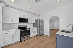 18270 Coral Chase Dr, Boca Raton, FL 33498 - Photo 8