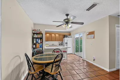 322 Lake Arbor Drive, Palm Springs, FL 33461 - Photo 8