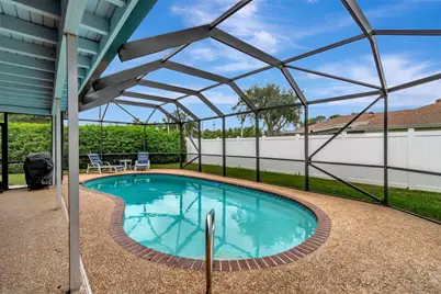 577 SW 24th Avenue, Boynton Beach, FL 33435 - Photo 32