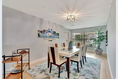 577 SW 24th Avenue, Boynton Beach, FL 33435 - Photo 8