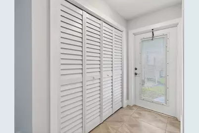 3060 Meridian Way N #8, Palm Beach Gardens, FL 33410 - Photo 8