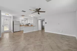 3060 Meridian Way N, Palm Beach Gardens, FL 33410 - Photo 4