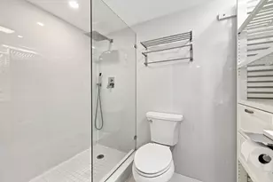 3091 N Course Dr, Pompano Beach, FL 33069 - Photo 14
