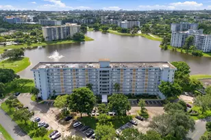 3091 N Course Dr, Pompano Beach, FL 33069 - Photo 26