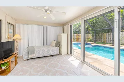 980 Rainberry Lake Drive, Delray Beach, FL 33445 - Photo 22