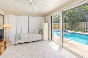 980 Rainberry Lake Dr, Delray Beach, FL 33445 - Photo 22